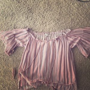 American eagle off the shoulder top